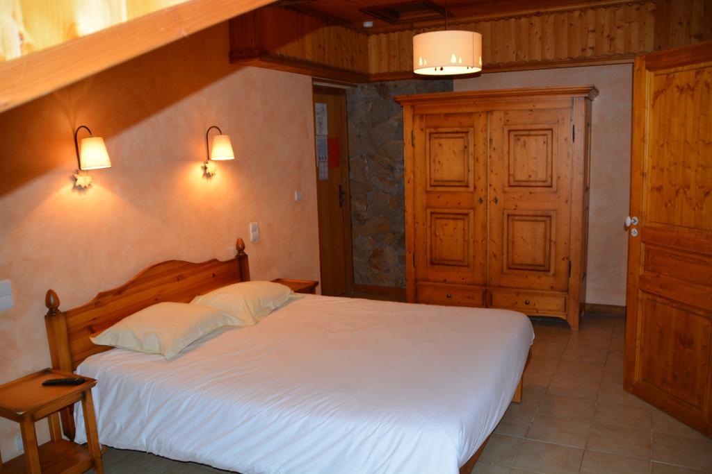 Hotel Alpis Cottia Montgenevre Phòng bức ảnh